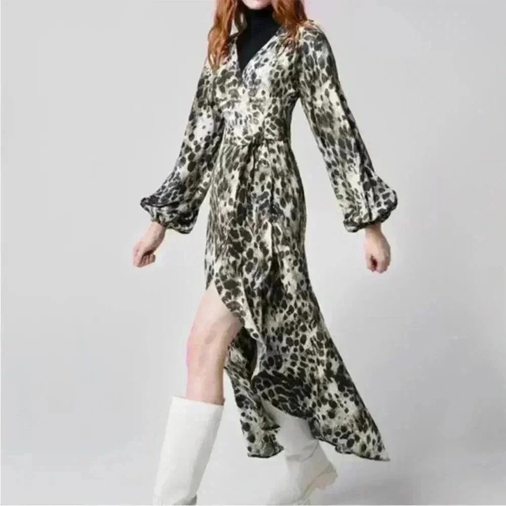 NWT Smythe Animal Print Wrap Hostess Midi Dress